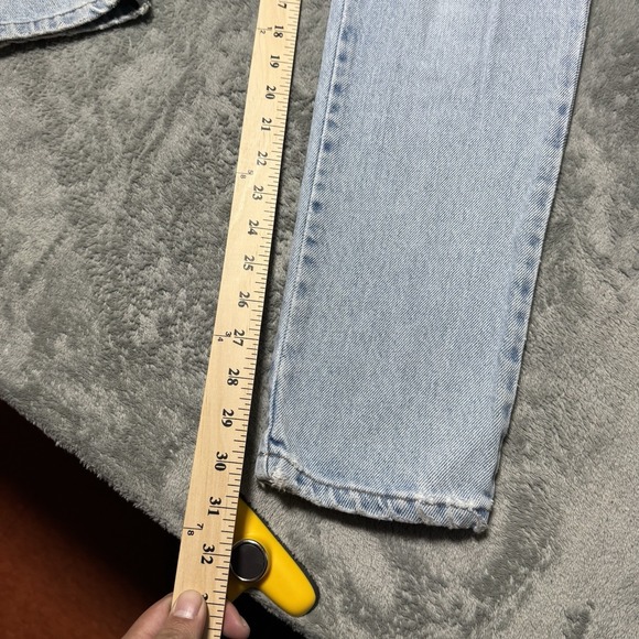 VTG 90s GAP Womens Lightwash Slim Tapered Jeans Size 5/6 Embroidered - Picture 13 of 14